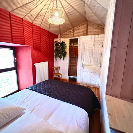 Le Nid D'ange * Saint-Privat-dʼAllier